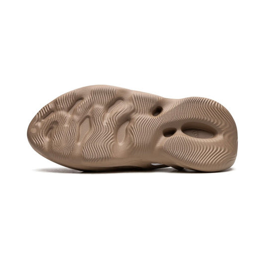 Yeezy Foam Runners ¨Clay Taupe¨