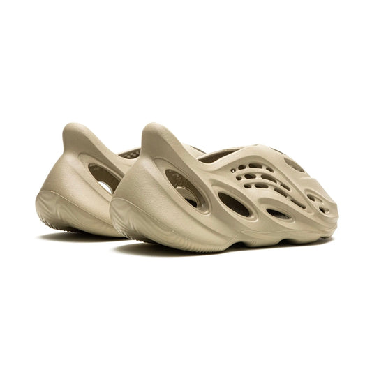 Yeezy Foam Runners ¨Stone Salt¨