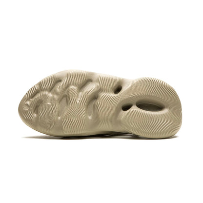 Yeezy Foam Runners ¨Stone Salt¨