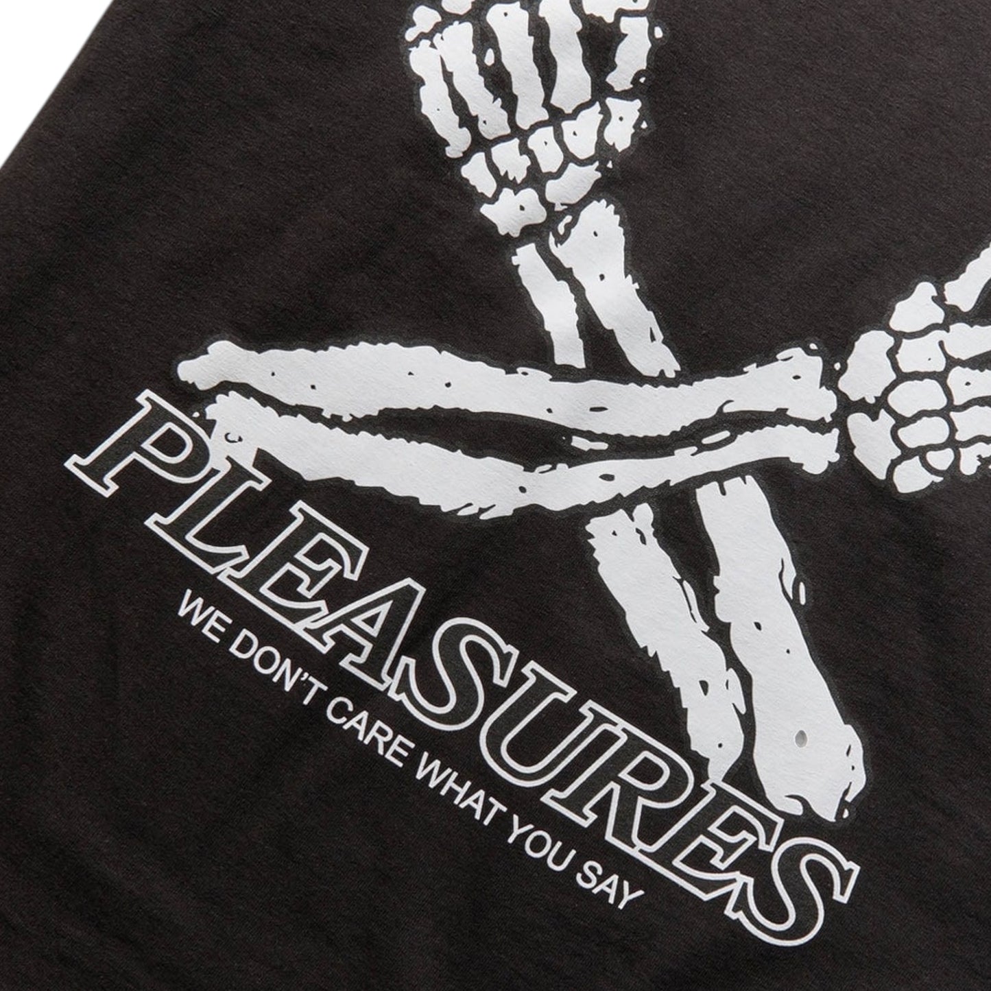 Camiseta Pleasures